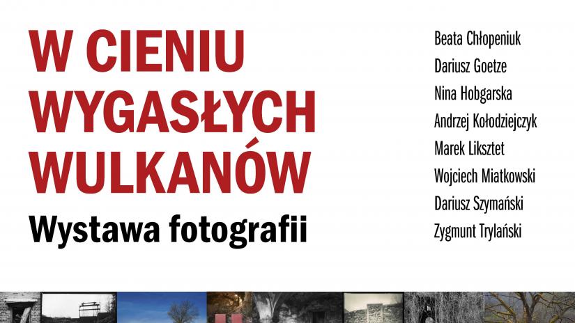 w cieniu wulkanów