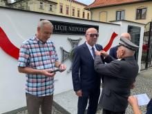 Wręczenie odznaczeń wojskowych i wyróżnień.
