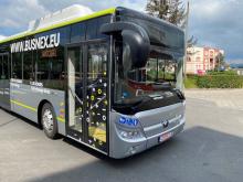 Autobus marki Yutong.