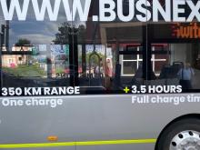 Autobus marki Yutong.