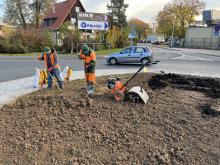 Rondo przy ul. Złotnieczej już gotowe do nasadzeń.